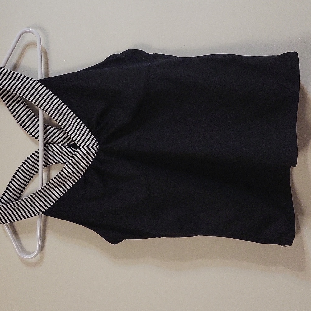NEW York & Company athletic top M